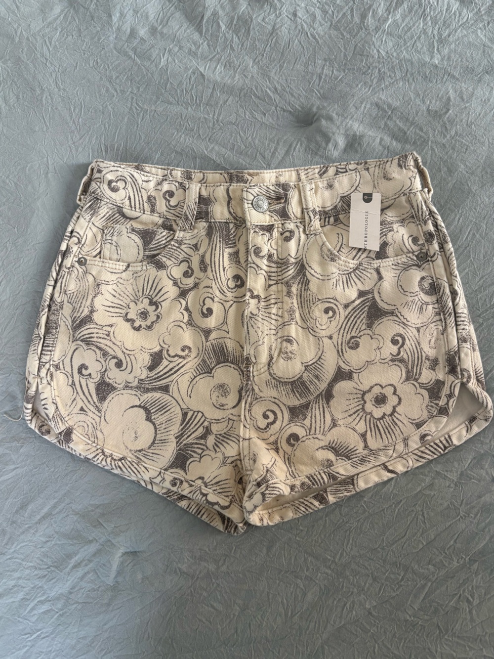 Anthropologie Floral-Print Jean Shorts - Cream & Black